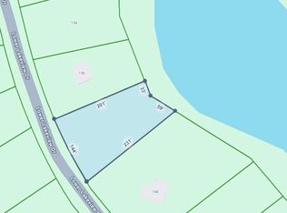 138 Lower Lakeview Dr, Hawley, PA 18428