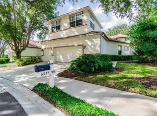 5217 Fairway One Dr, Valrico, FL 33596