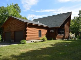 35 Wilderness Ln, Bowdoinham, ME 04008