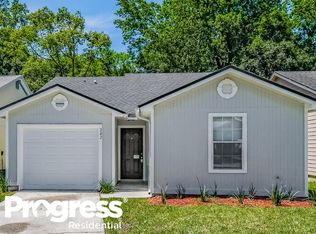 282 W Aquarius Cir, Jacksonville, FL 32216