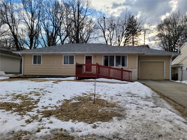 434 S Main St, Carroll, IA 51401