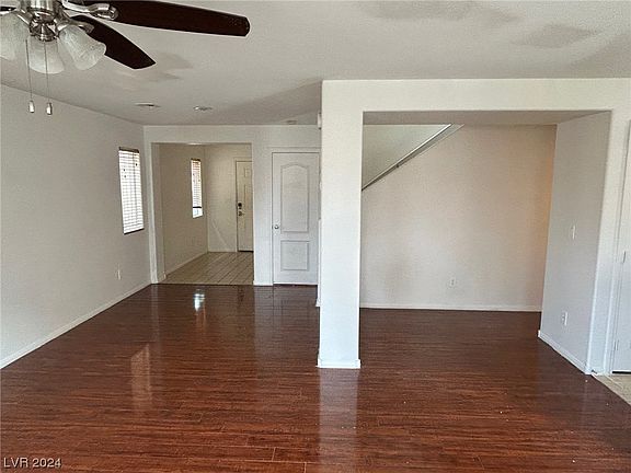 5th image of 6053 Sierra Lakes St
