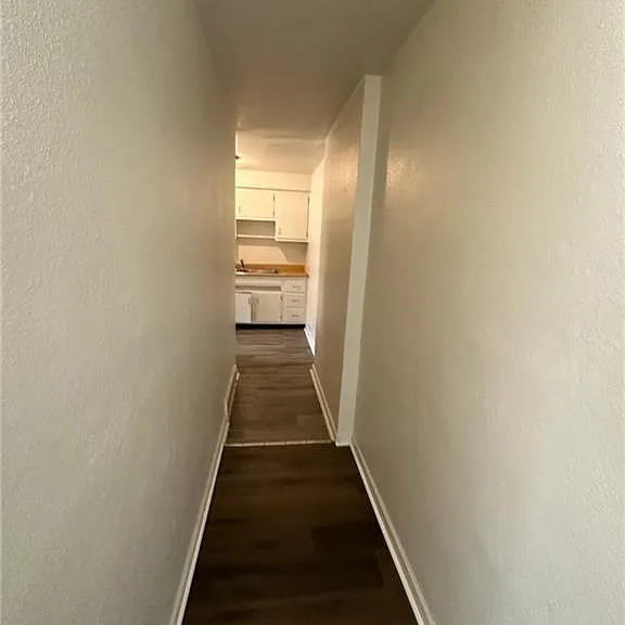 102 E Norman Ave — Photo 5