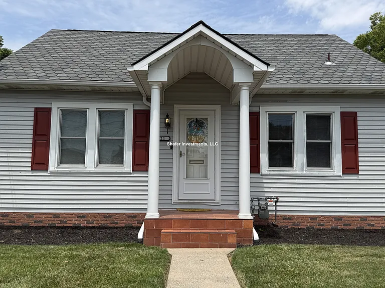 View of the front of the house