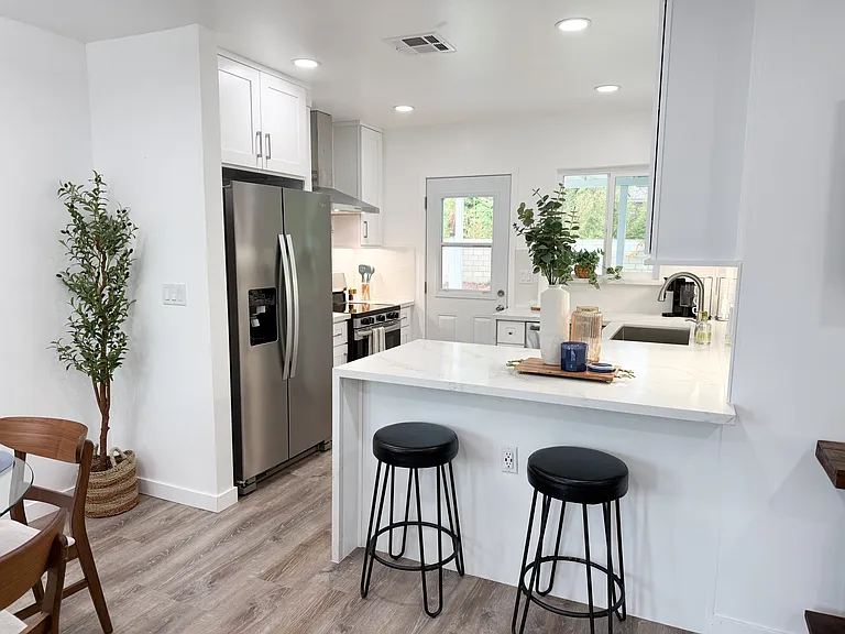 8824 Watson Ave — Photo 9