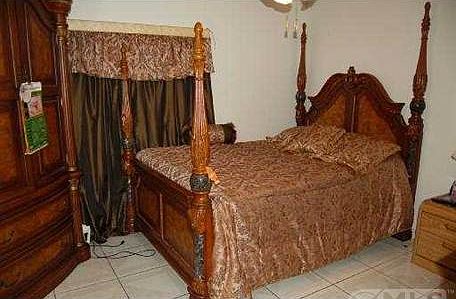 4th image of 5746 Lincoln Cir E