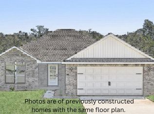 98 Hunters Trce, Picayune, MS 39466