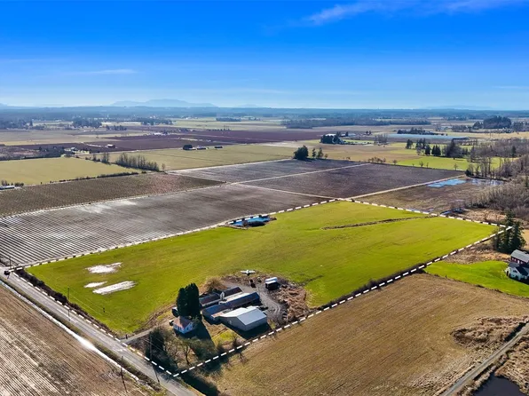 9073 Weidkamp Road, Lynden, WA 98264