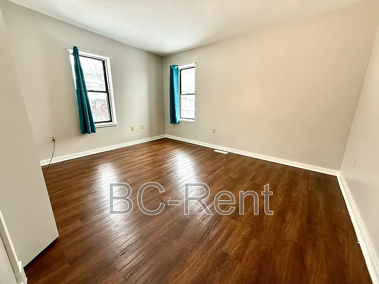 400 Beaver Ave — Photo 14