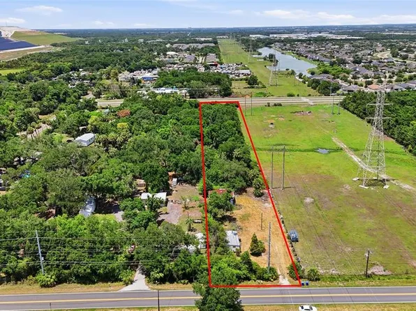 7812 Riverview Dr, Riverview, FL 33578