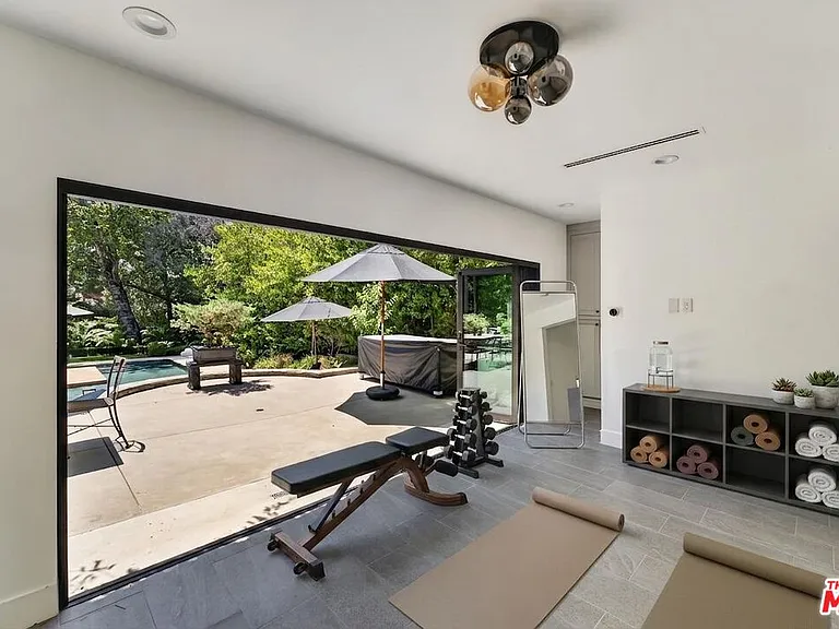 760 S San Rafael Ave — Photo 34