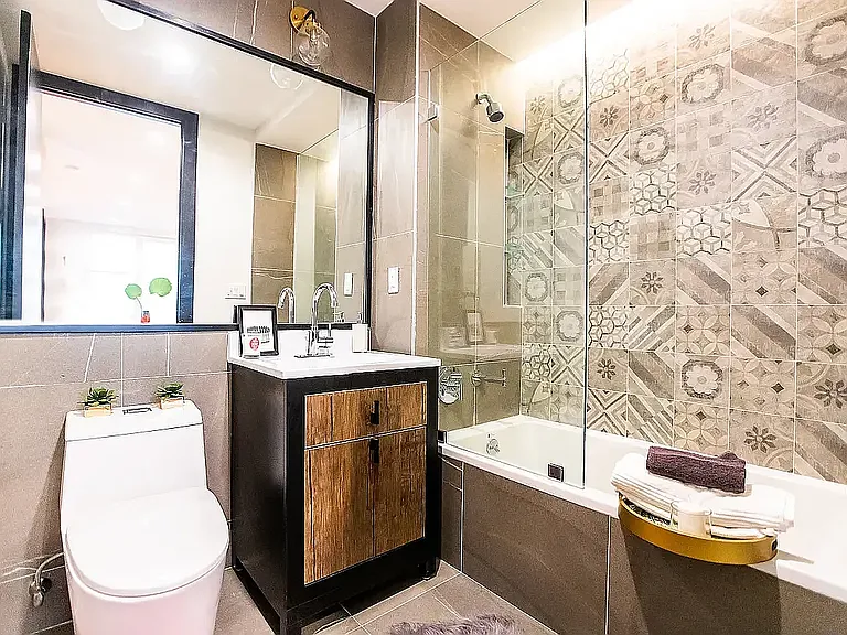 1270 New York Ave #604 — Photo 7