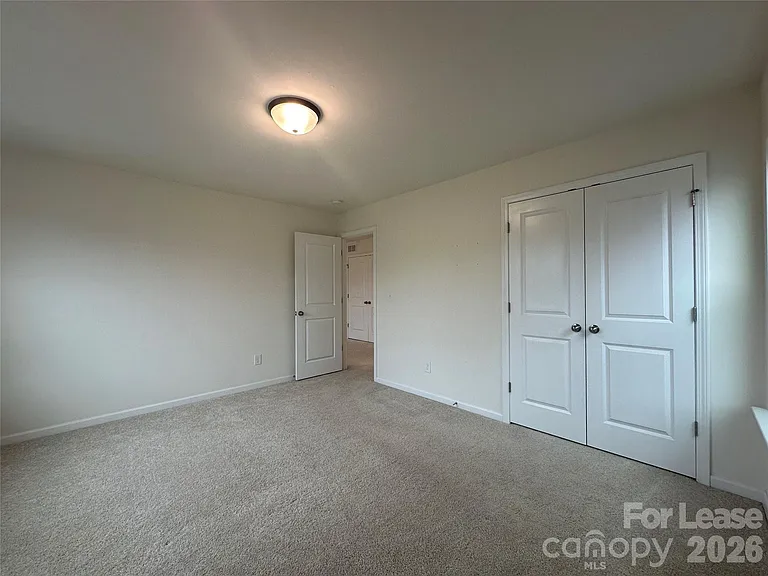 6020 Hampstead Pond Ln — Photo 26