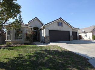 2765 N McKelvey Ave, Fresno, CA