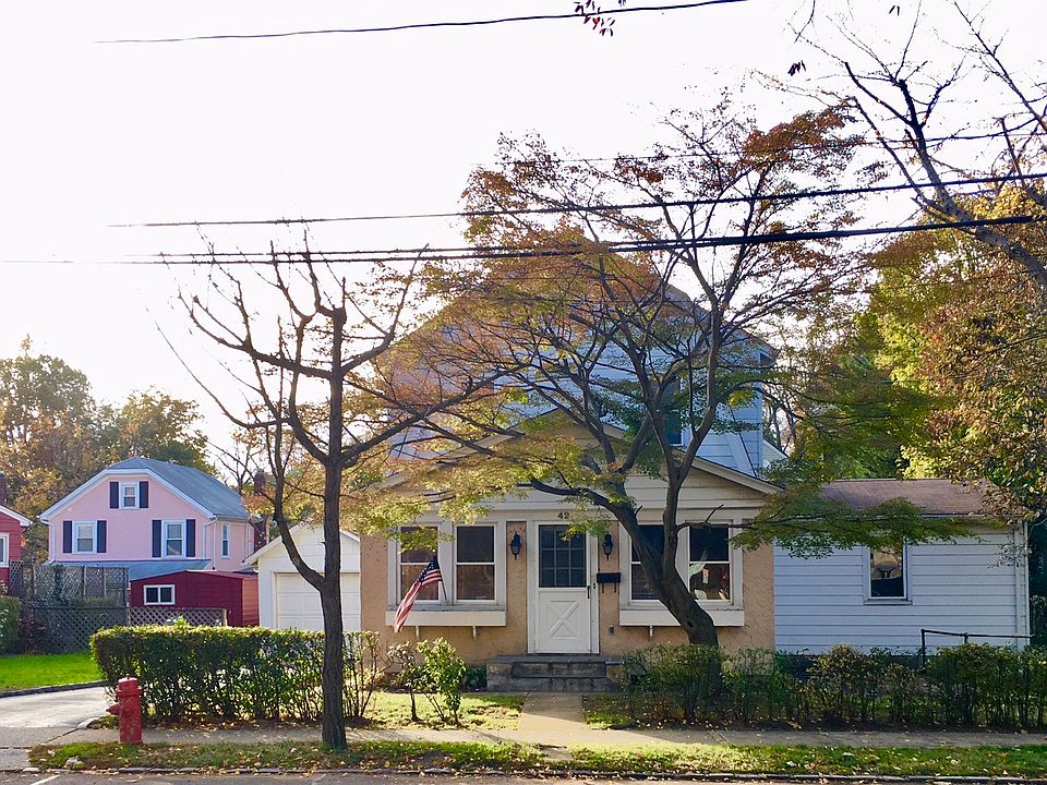 1st image of 42 Irma Ave