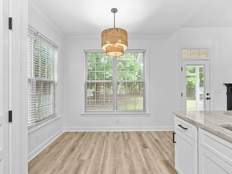 36021 Brampton Dr — Photo 11