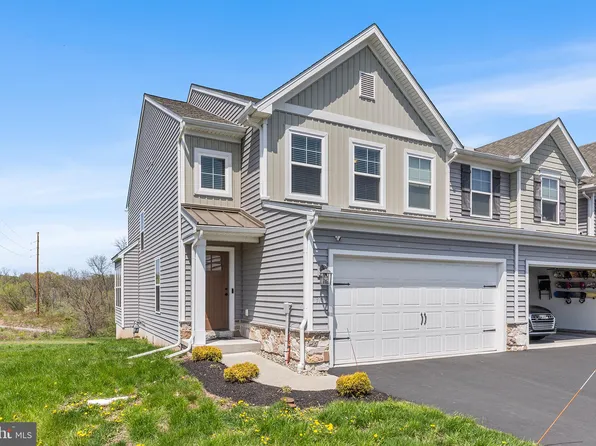 314 Hayward Ct, Pottstown, PA 19464