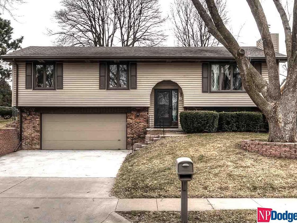 1st image of 4906 Aspen Dr