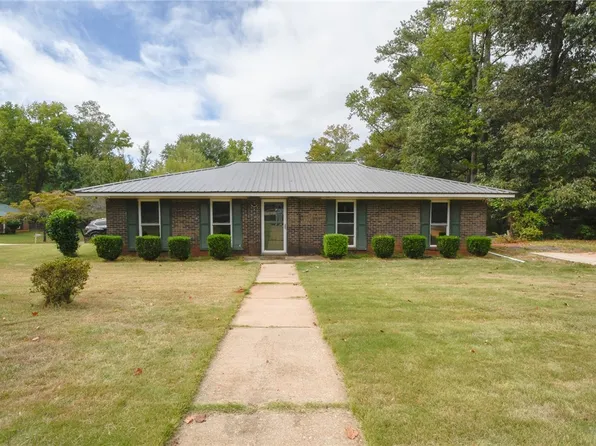 1001 Rustic Ridge Rd, Auburn, AL 36830