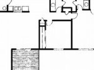 4801 Pleasant St APT 301, West Des Moines, IA 50266