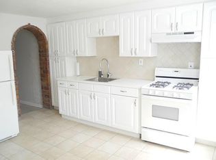 382 Market St, Newark, NJ 07105