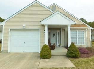 567 Waterford Dr, Manchester, NJ