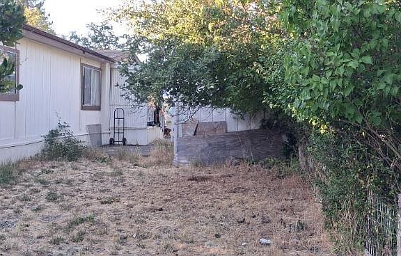 4th image of 222 Ollis Rd