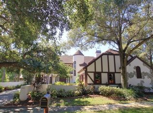 3081 Crest Dr, Clearwater, FL 33759