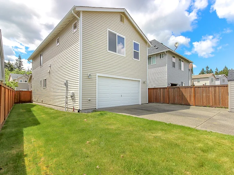 1360 Sinclair Dr — Photo 31