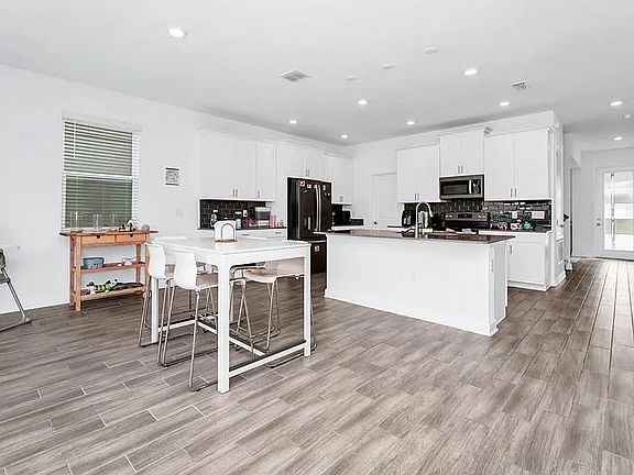 5th image of 12054 Language Way