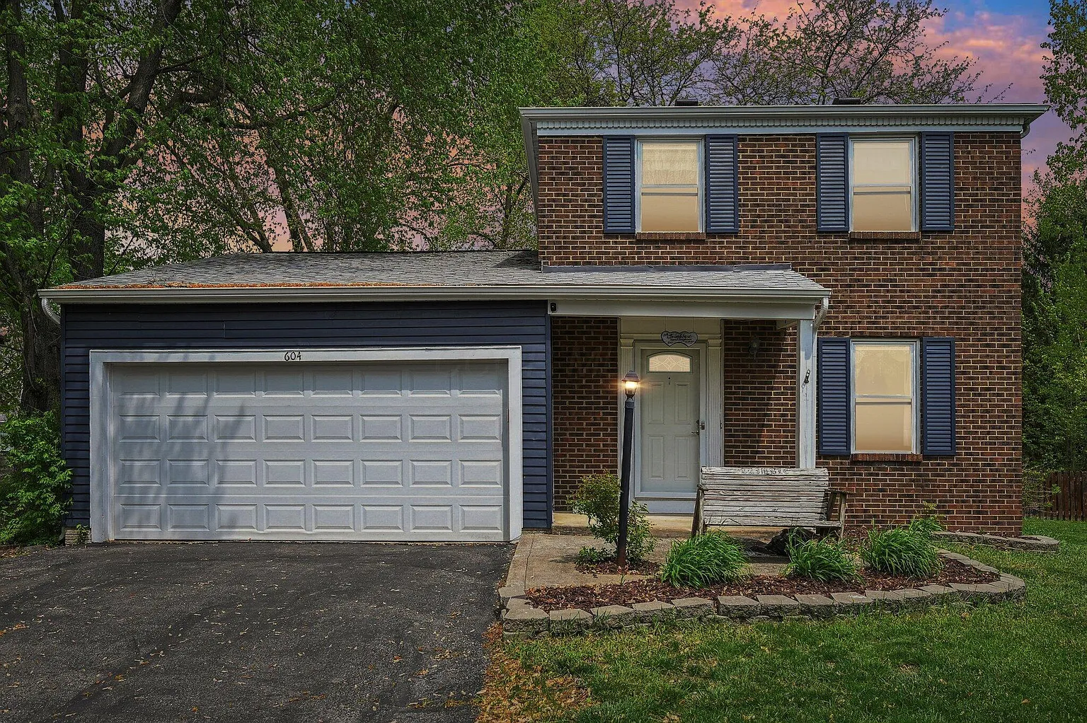 604 Forestwood Dr photo 1