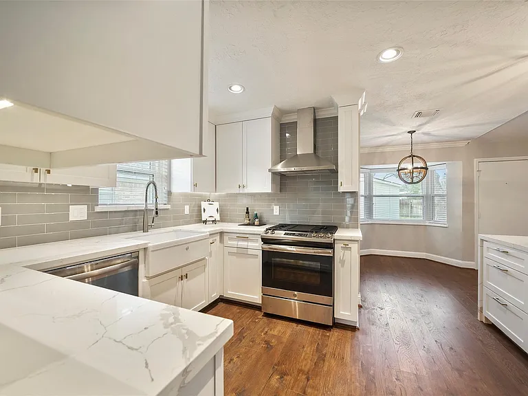 12866 Westmere Dr — Photo 27