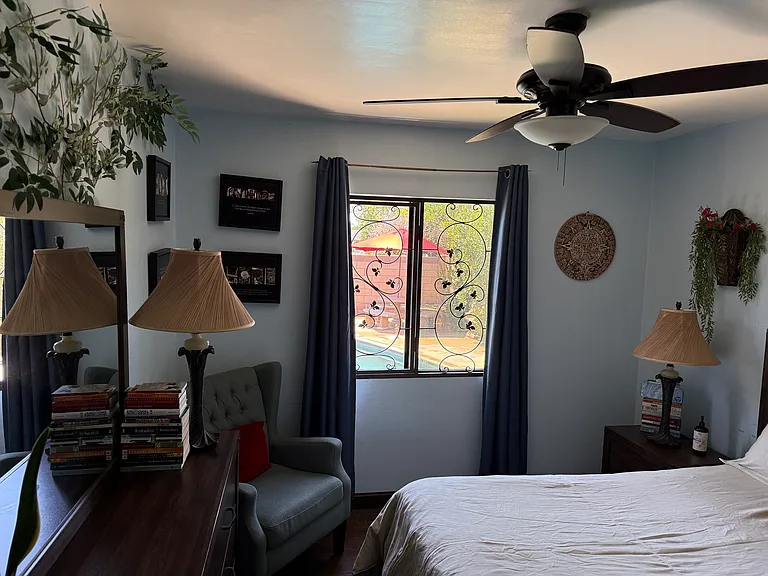 521 N Yaleton Ave #B — Photo 32