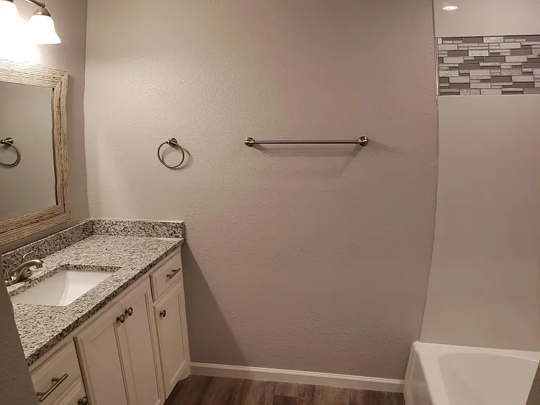 3622 S Milam St — Photo 21