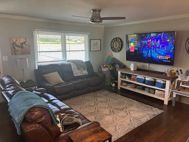 685 Fern St SE — Photo 4