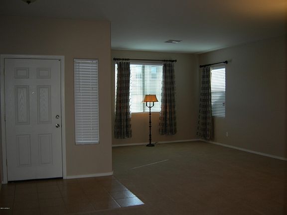 4th image of 24760 W Illini St