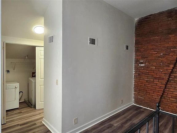 5th image of 1014 Russell Blvd Floor 2