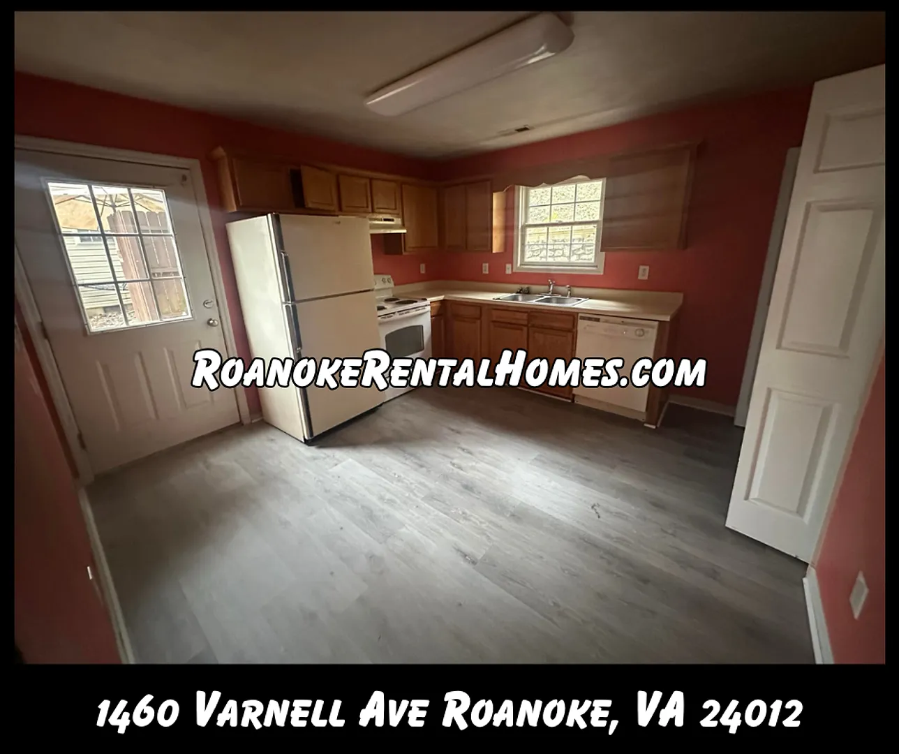 1460-1462 Varnell Ave, NE — Photo 3