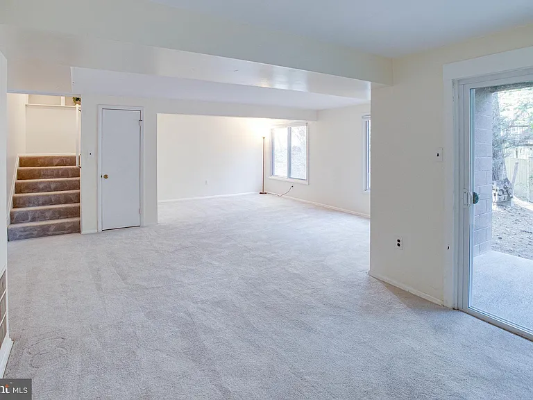 12303 Mulberry Ct — Photo 59