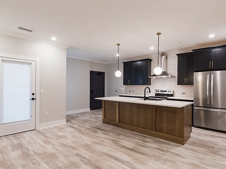 525 Ridge Street — Photo 23