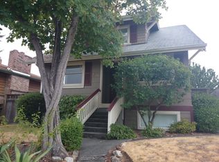 3222 45th Ave SW, Seattle, WA 98116