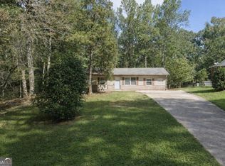 676 Hog Liver Rd, Carrollton, GA 30117