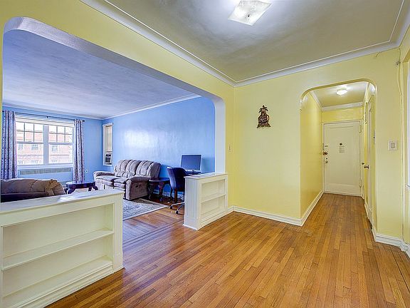 4th image of 112-50 78th Ave APT 6J