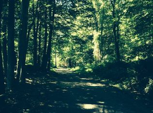 12 High Bridge Rd, Roxbury, CT 06783