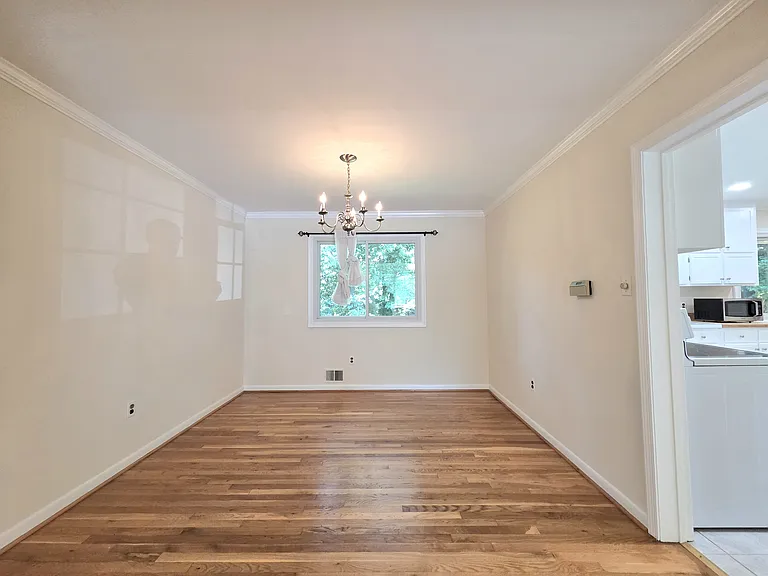 111 Tamarisk Ct — Photo 7