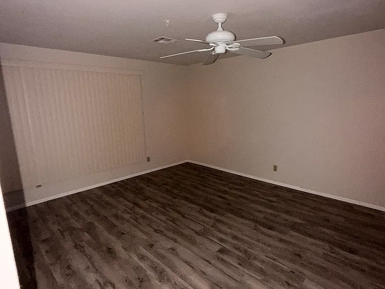 2032 Mesquite Ln #202 — Photo 5