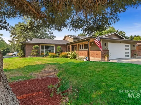 969 E Farrington Dr, Eagle, ID 83616