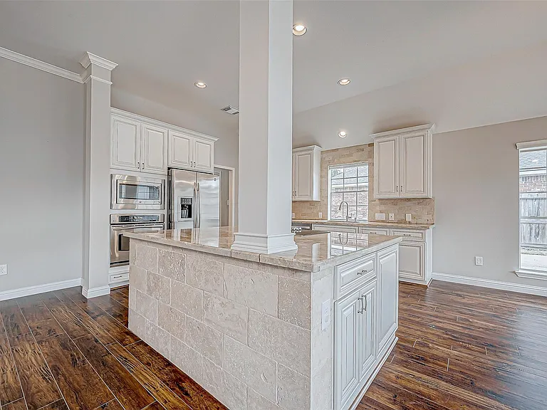 5410 Portage Rock Ln — Photo 22