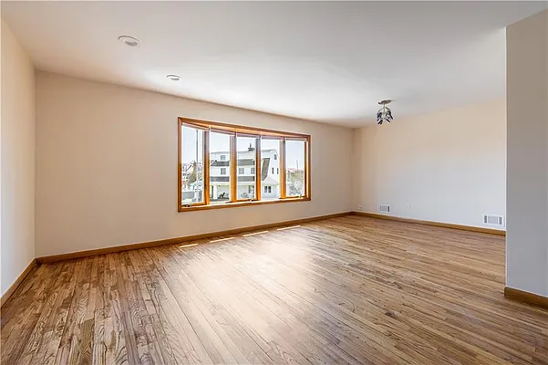 Sold by Remax Edge | media 24