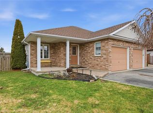 66 Golden Acres Dr, West Lincoln, ON L0R 2A0